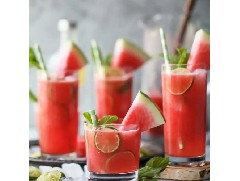 在家就能輕松調(diào)制的兩款清爽雞尾酒！