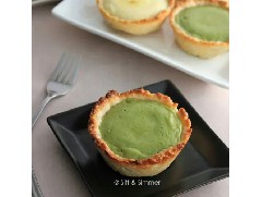 一口爆漿的抹茶芝士熔巖流心撻！